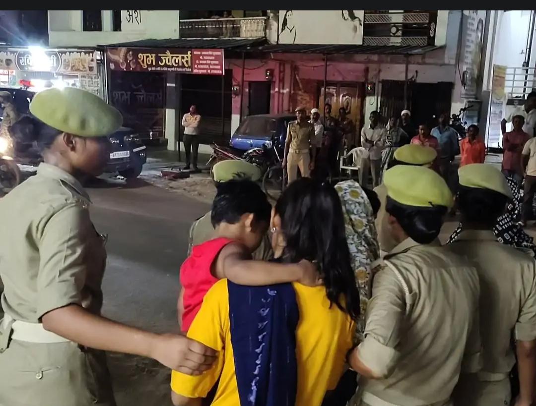 पुलिस ने मारा स्पा सेंटर पर छापा, संचालक सहित कई लोग हिरसत में