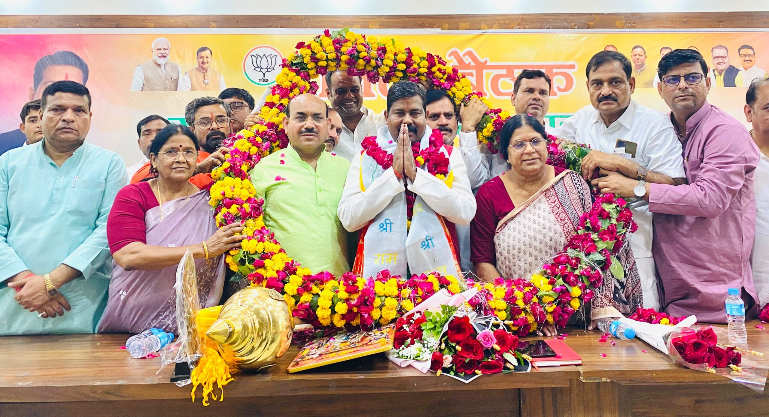 भाजपा कार्यालय पर हुआ प्रदेश उपाध्यक्ष देवेश कोरी का स्वागत